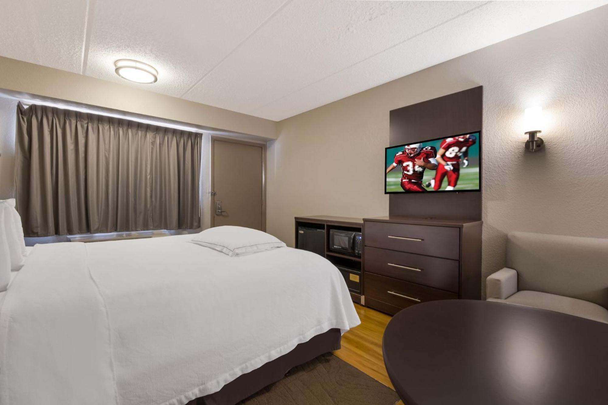 Red Roof Inn PLUS+ Nashville Airport Eksteriør bilde