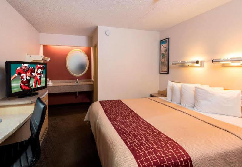 Red Roof Inn PLUS+ Nashville Airport Eksteriør bilde