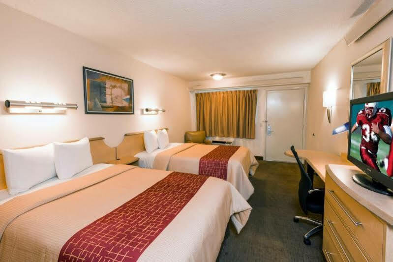 Red Roof Inn PLUS+ Nashville Airport Eksteriør bilde